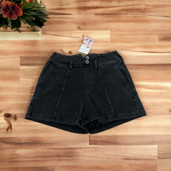 HalaraMagic High Waisted Denim Shorts Sz XS Black V Shaped Waist Pockets Cool To - Picture 3 of 8